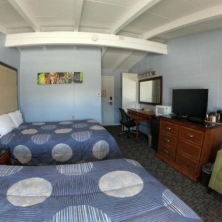 Copper Lantern Motor Lodge West Brookfield 外观 照片