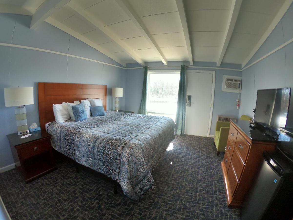 Copper Lantern Motor Lodge West Brookfield 外观 照片