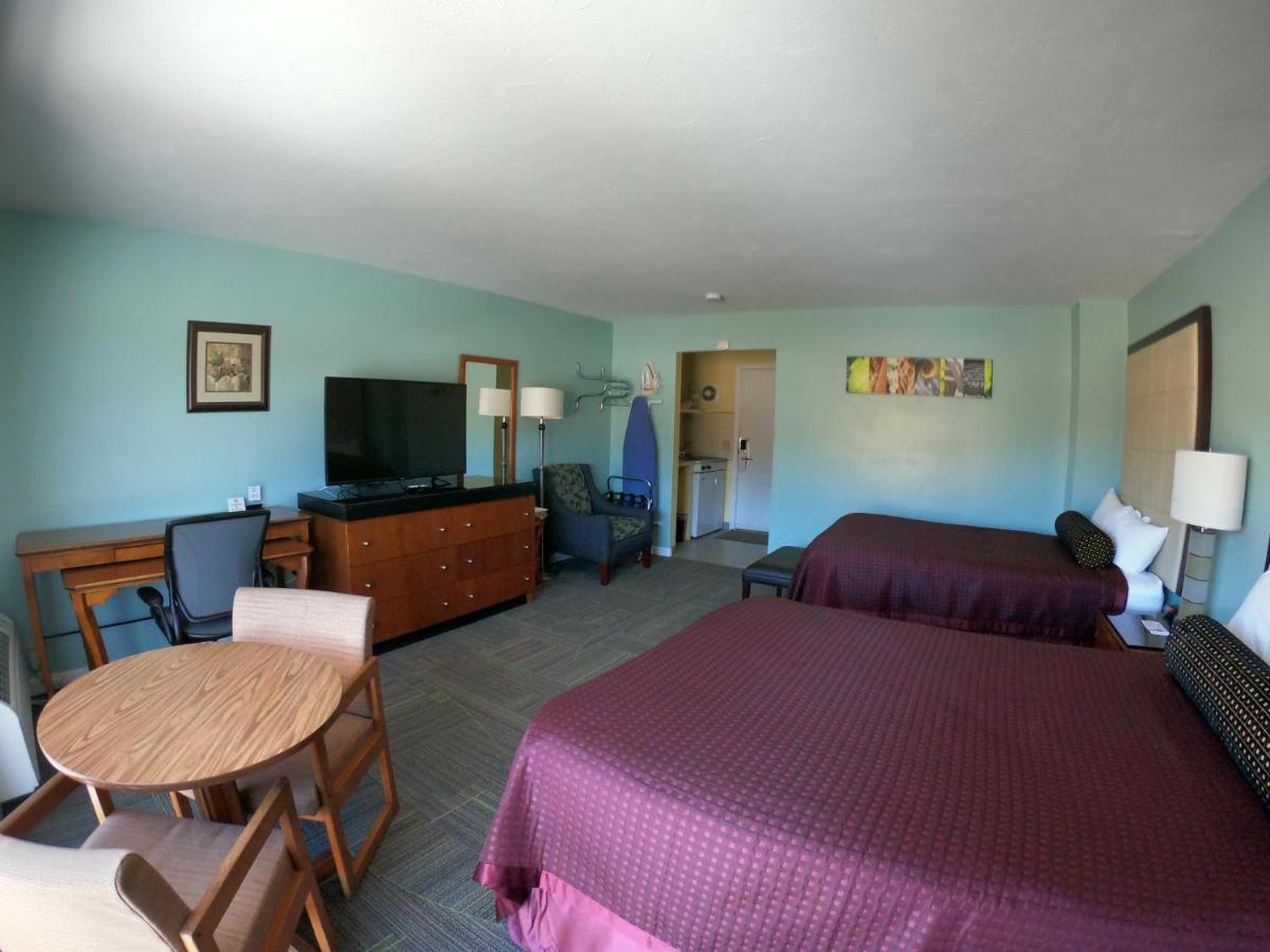 Copper Lantern Motor Lodge West Brookfield 外观 照片