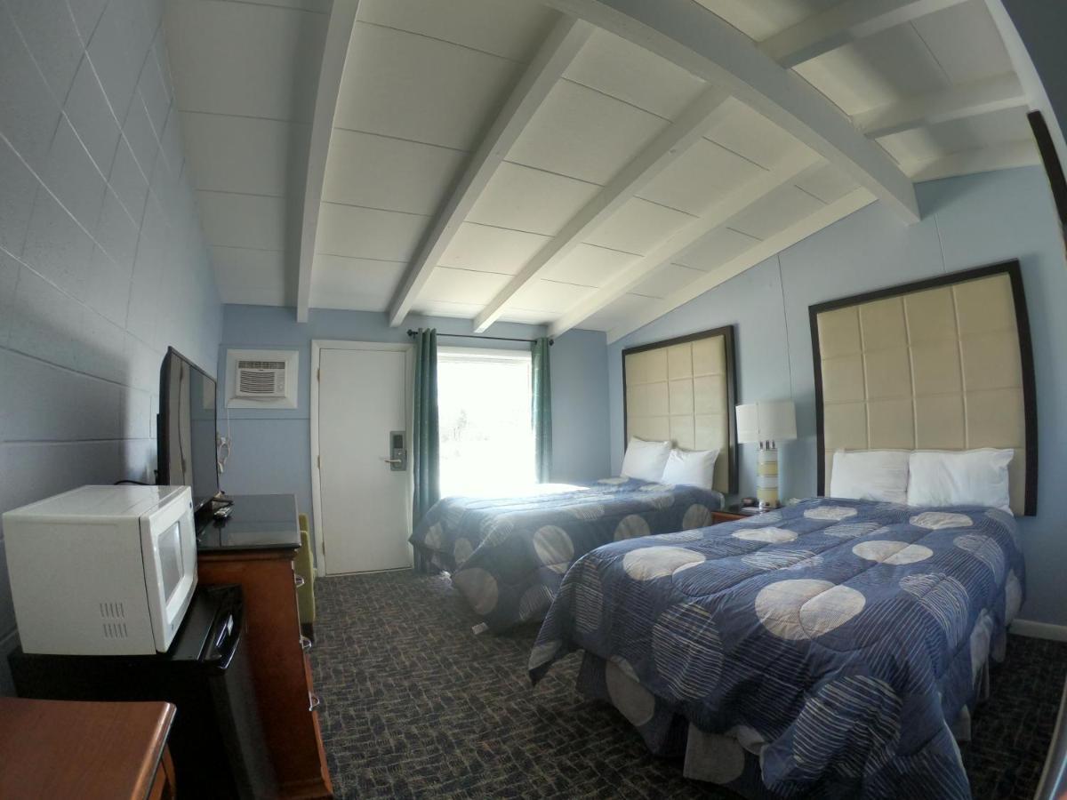Copper Lantern Motor Lodge West Brookfield 外观 照片