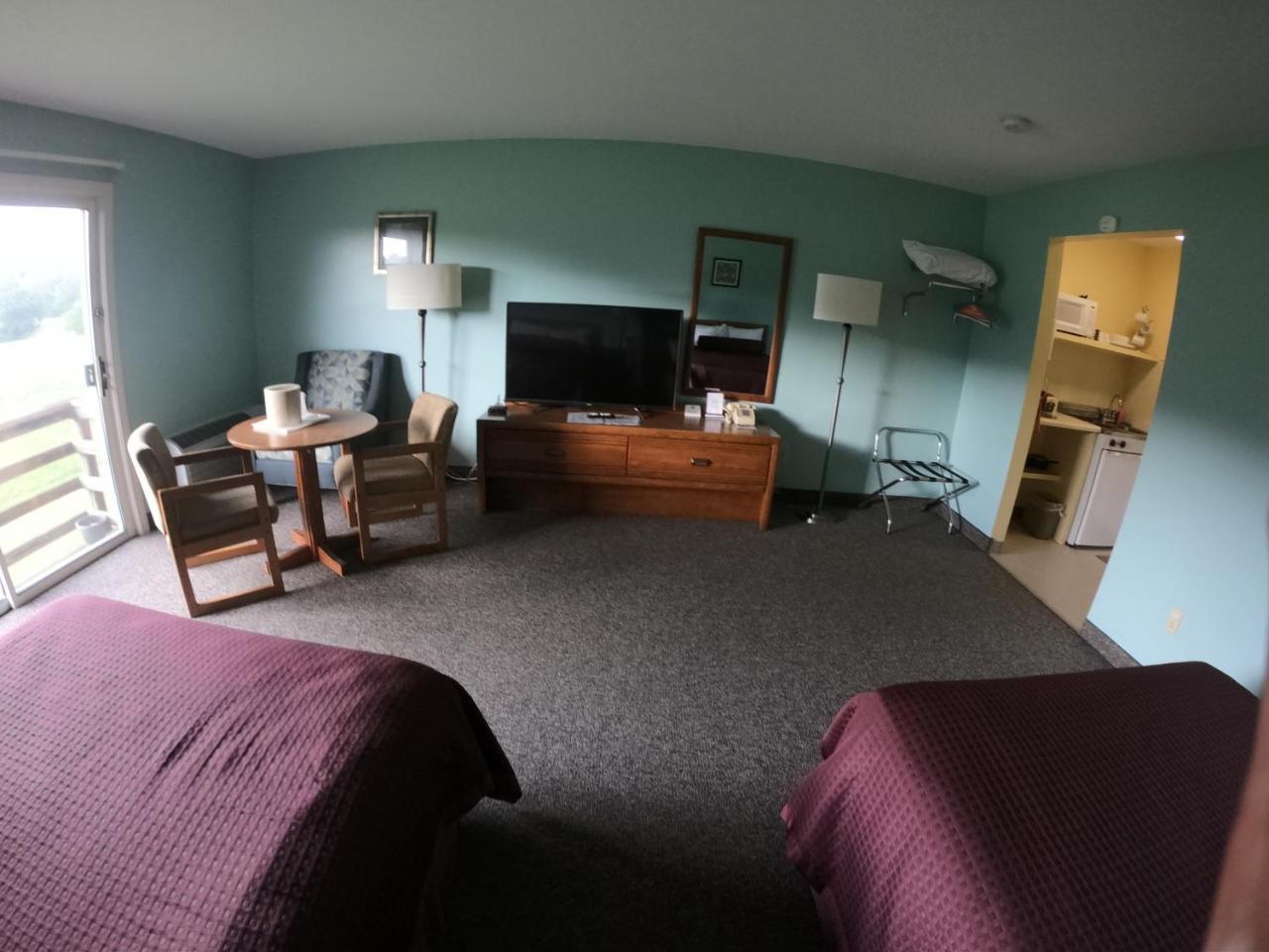 Copper Lantern Motor Lodge West Brookfield 外观 照片
