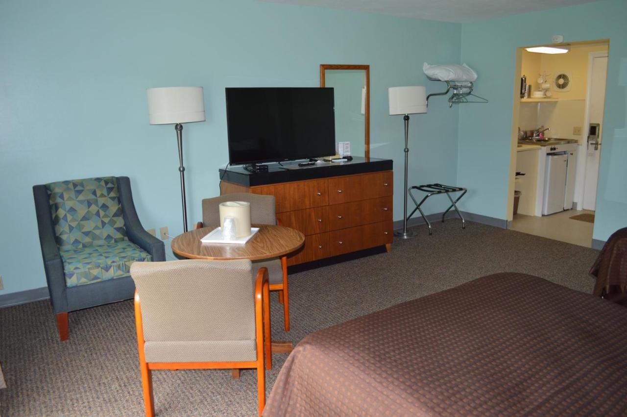 Copper Lantern Motor Lodge West Brookfield 外观 照片